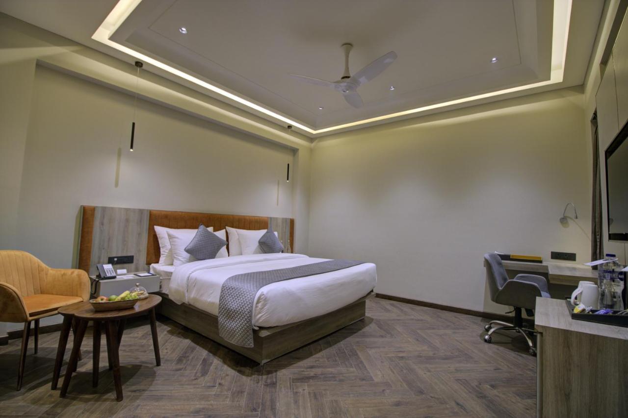 Cygnett Collection K K Hotel Faizabad Luaran gambar