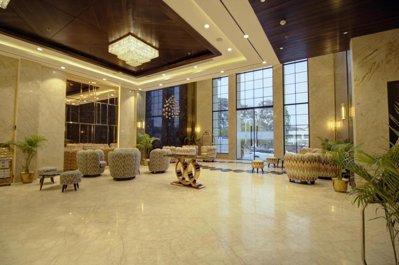 Cygnett Collection K K Hotel Faizabad Luaran gambar
